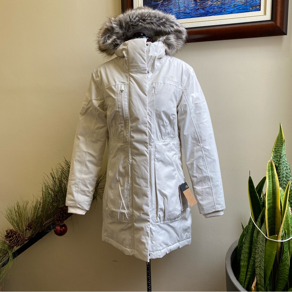 The North Face White Ski & Snow Jacket
